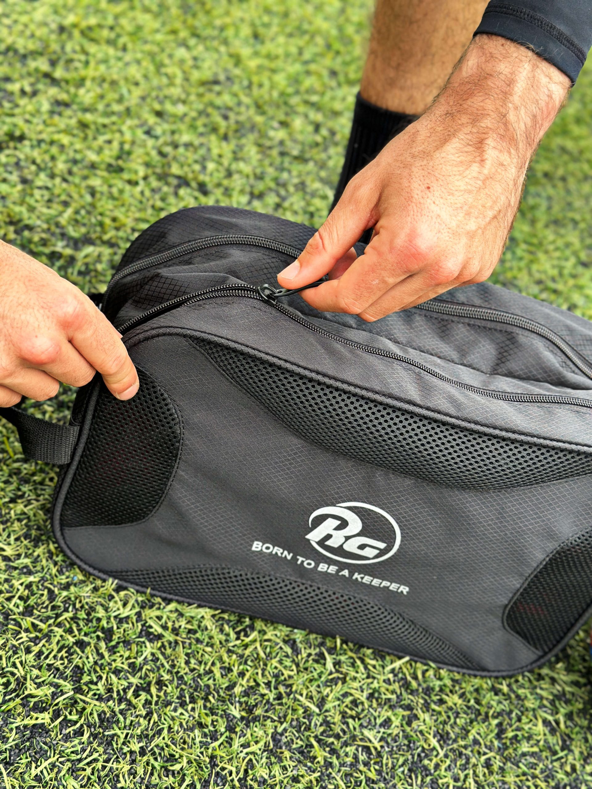 Goalkeeper Glove Bag - Image 3